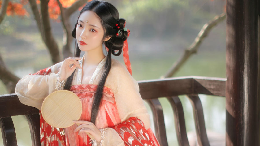 7b19c3bc651e564737b822664db94041.jpg 图片
